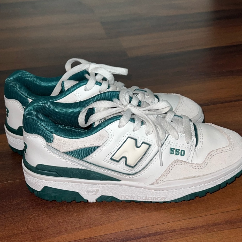 New Balance 550s
